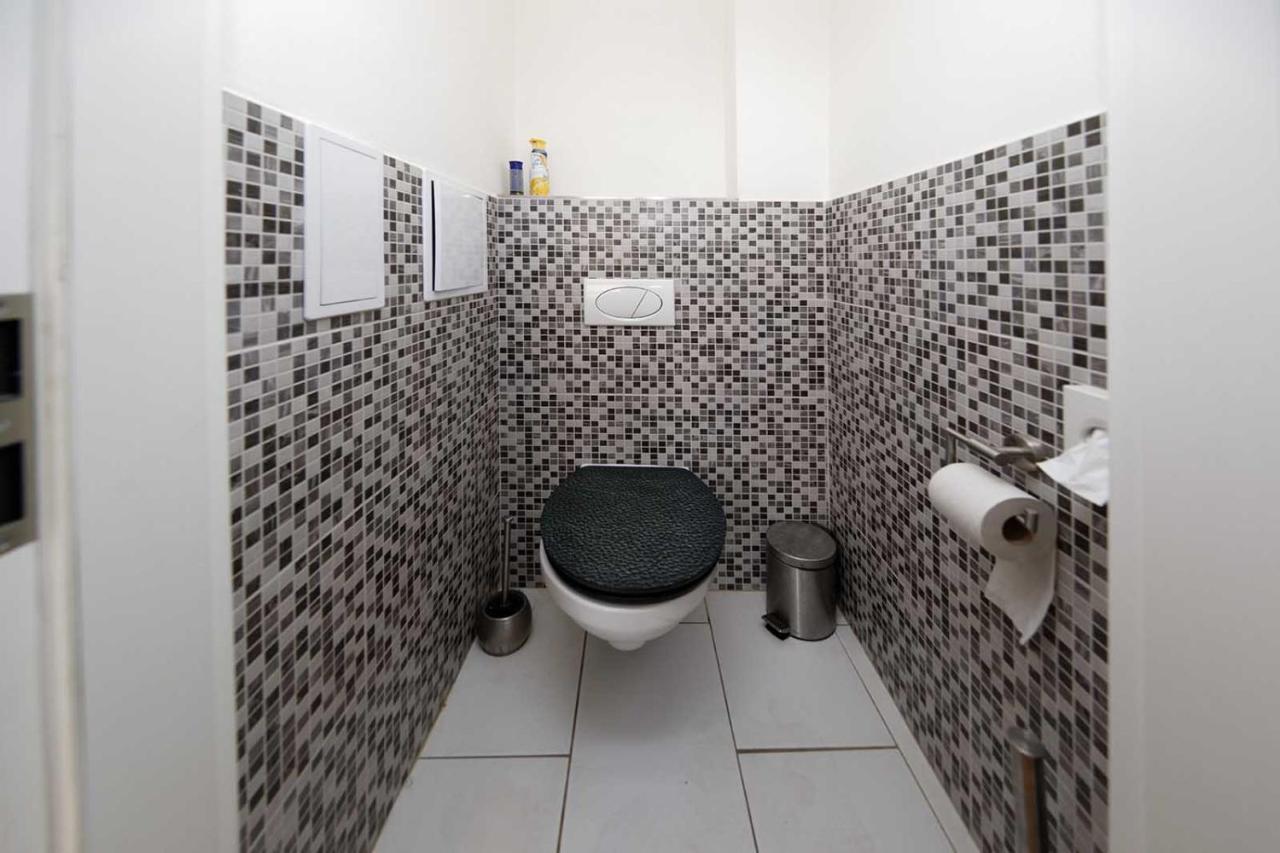 Peter'S Tower Apartments براغ المظهر الخارجي الصورة