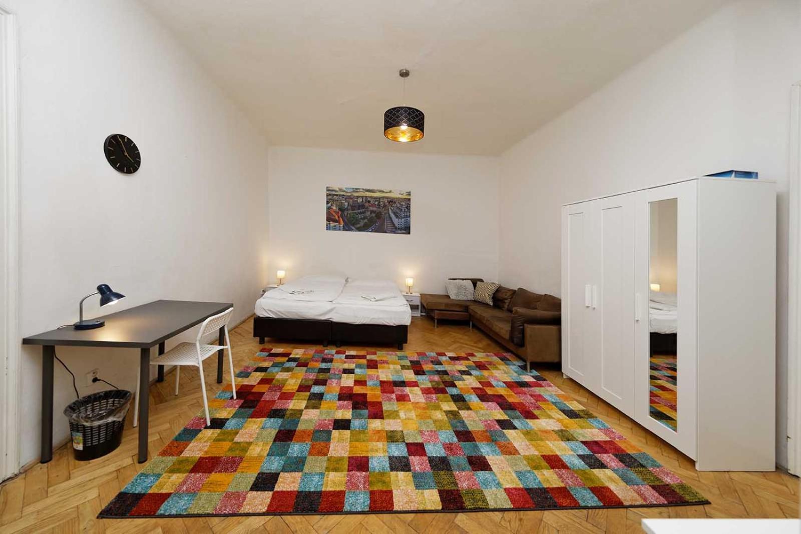 Peter'S Tower Apartments براغ المظهر الخارجي الصورة